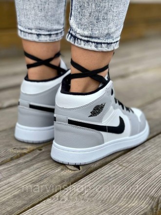 Кроссовки женские зимние серые Nike Air Jordan 1 
Зимние женские кроссовки Найк . . фото 8