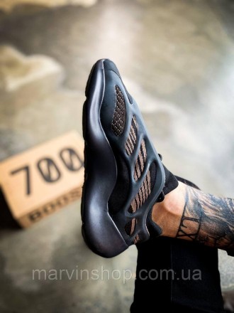 Кроссовки женские черные Adidas Yeezy Boost 700 v3 
Невероятно стильные женские . . фото 4
