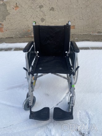 Вашему вниманию предлагаем инвалидную коляску 
Марки Invacare
Привезена из Герма. . фото 1