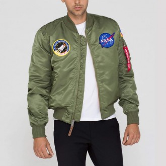 nasa MA-1 Эта летная куртка является действующим обмундированием астронавтов США. . фото 3
