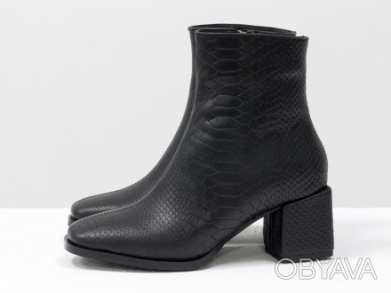 
Красивые классические ботинки выполнены из натуральной итальянской кожи черного. . фото 1