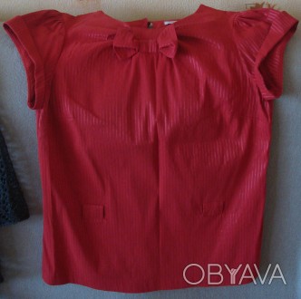 Нарядна темно-червона блузка-безрукавка Orsay. Розмір - S (укр. - 42). Синтетика. . фото 1