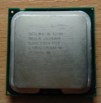 Intel Celeron E3200 2.4GHZ
Купив новим 30.06.17. стан і роботоздатність 9+/10. . . фото 2