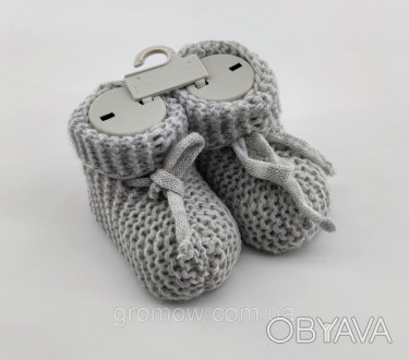 
Нарядная обувь для девочки. Сделаны из вязки, украшены аппликацией. Возраст при. . фото 1