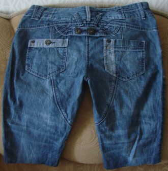 Шорти джинсові Crop next. Розмір 40 (12). 100% cotton. В ідеальному стані.
Пів . . фото 4