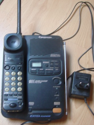 Стаціонарний радіотелефон з автовідповідачем Panasonic KX-TC276BX-B. Абсолютно с. . фото 3