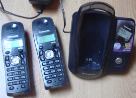 Стаціонарний радіотелефон Panasonic KX-TCD207UA. З двома трубками.. . фото 2