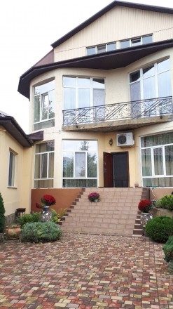 Продам современный дом вблизи моря с бассейном. Одесса. фото 1 Продам современный дом вблизи моря с бассейном. Одесса. фото 1