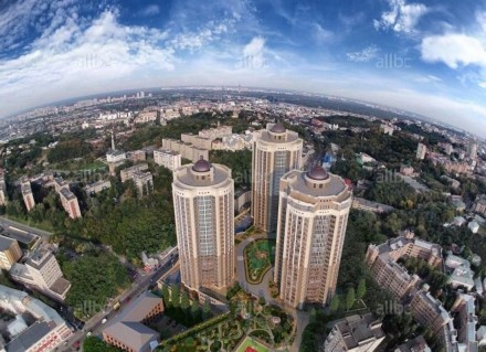 AV 2 1 2 3 5 3 7 0 6 
Шикарна видова квартира в центрі Києва в закритому елітном. . фото 6