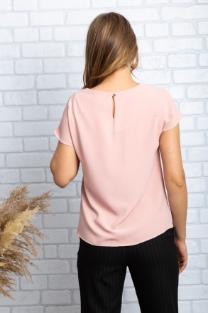
Легкая блузка Cliche, производство Турция. Цвет блузки розовый. Материал блузки. . фото 3