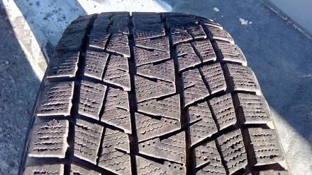 Зимняя шина 265/65 R17 Bridgestone blizzak dm-v1, 1 шт. Япония. Одна. Протектор . . фото 2