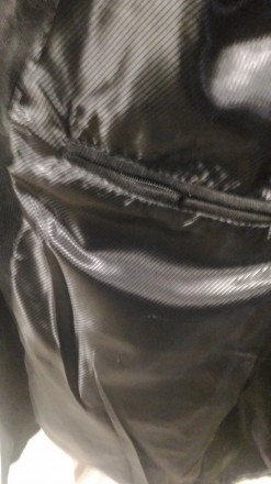 Продам стильный мужской пиджак-френч на размер 48-50. Ткань - мелкий черный вель. . фото 5