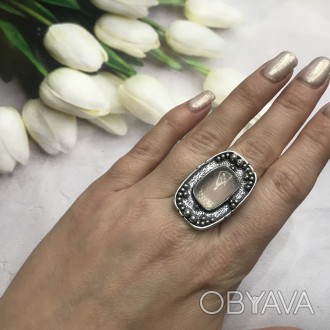 Предлагаем Вам купить кольцо с камнем розовый кварц в серебре.
Размер 16,5
Произ. . фото 1