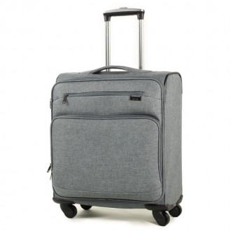 Новая серия чемоданов Madison имеет современный дизайн без излишеств благодаря с. . фото 2