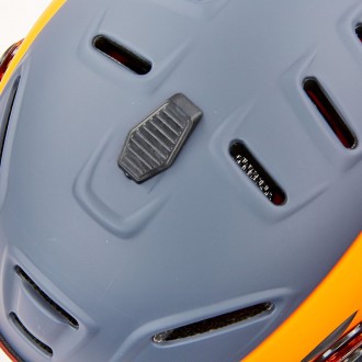 Шлем горнолыжный предназначен, прежде всего, для защиты. Его усиленная конструкц. . фото 4