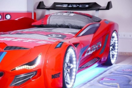 Кровать в виде машины, с подсветкой и спойлером, BMW красная Турция. Кривой Рог. фото 1 Кровать в виде машины, с подсветкой и спойлером, BMW красная Турция. Кривой Рог. фото 1