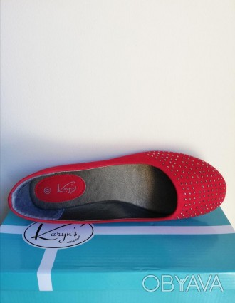 Туфлі Karyn's Collectio червоні
Розмір в наявності
EU 38
US 6
см — 23 см 
 
 
 
. . фото 1