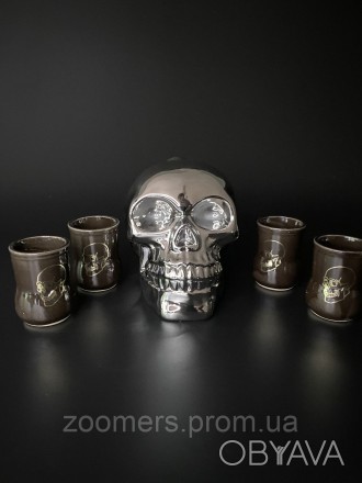 Необычный подарочный набор, состоящий из графина черепа и четырех керамических р. . фото 1