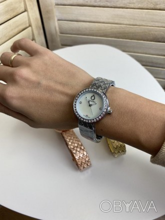 Женские наручные часы браслет в стиле Пандора, модные часы на руку для девушек л. . фото 1