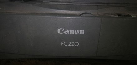 Продам бывшие в употреблении принтер сканер Canon RC 220 ,на запчасти оторвана в. . фото 2