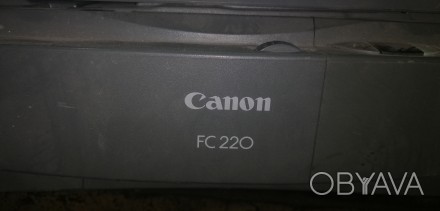 Продам бывшие в употреблении принтер сканер Canon RC 220 ,на запчасти оторвана в. . фото 1