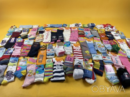 Шкарпетки дитячі Coop після 2х років
Вага: 2,55 кг
Кількість у лоті штук: 90
Цін. . фото 1