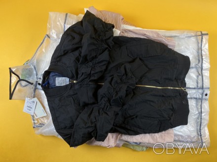 Куртки та піджаки жіночі мікс (уцінка)(бруд)
Розміри: від XS до XL
Вага: 4,9 кг
. . фото 1