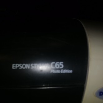 Продам бывшие в употреблении принтер Epson stylus c65 на запчасти долго лежал.. . фото 2