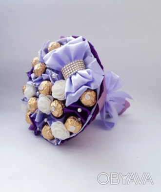 Букет з цукерок з ефектним бантом, Ferrero Rosher в фіолетово бузкових тонах (11. . фото 1
