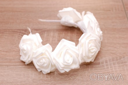 Ободок з білими трояндами підійде для весілля, фотосесії, літньої прогулянки, ве. . фото 1