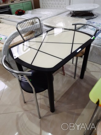 Стеклянные столы в харькове