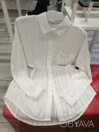 Белая рубашка блузка.
Размер owersize.
Мы работаем по предоплате 150грн или 100%. . фото 1