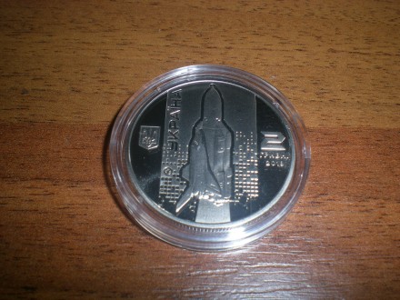 юбилейные монеты Украины 2 гривны в.12.84.д.31мм.т.35.000.год 2018.серия Выдаюши. . фото 3