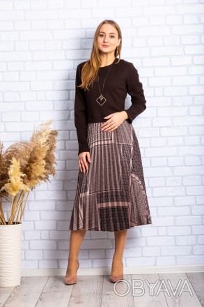 
Стильное платье, производство Турция. Платье коричневого цвета с плиссированной. . фото 1