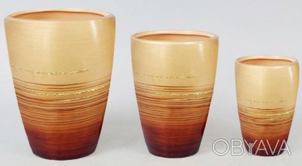 
Набір з трьох керамічних ваз Gold Motifs Brown. Ваза в домі необхідна завжди, а. . фото 1