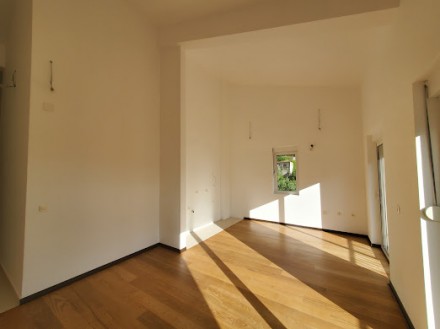 Продаётся квартира в  Пржно,Черногория
   76м²
   2 спальни
   4 этаж
 . . фото 4