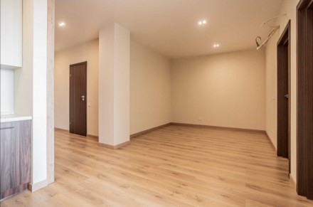 КОД 48 
Продается двухкомнатная квартира в новом Жилом Комплексе бизнес класса Н. . фото 4