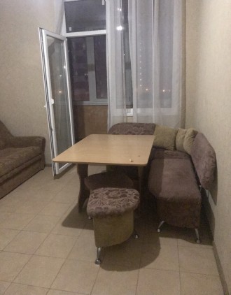 Квартира полностью укомплектована мебелью и бытовой техникой.
Звоните 097447744. Киевский. фото 2