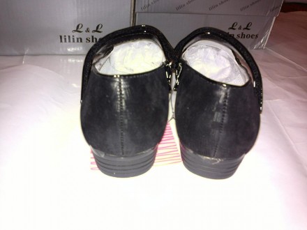 Зручні та комфортні демісезонні черевики для дівчинки за прийнятною ціною.
Наявн. . фото 7