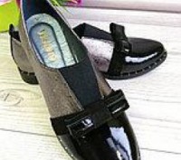 Женские кожаные туфли. Комбинированные кожа платина + черный лак + черный замш. . . фото 2