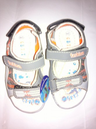 Незаменимая обувь в летнюю теплую погоду - сандали детские на мальчика. Модные, . . фото 9