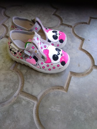 
	
	Предлагаем модную и современную детскую текстильную обувь с яркими вышивками. . фото 4
