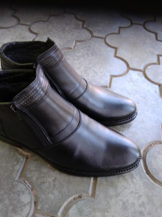 Шкіряні черевики чоловічі.
	чоловічі зимові, класичні черевики.
	натуральна якіс. . фото 6