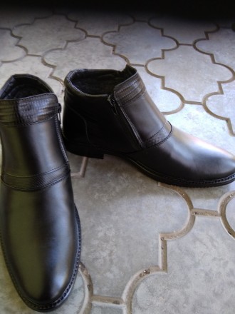 Шкіряні черевики чоловічі.
	чоловічі зимові, класичні черевики.
	натуральна якіс. . фото 8
