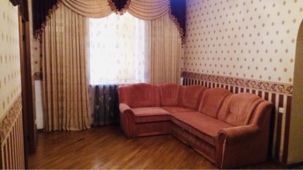 
 9698. . . Продается 4-х комнатная квартира в р-не Пироговской. Общая площадь 1. . фото 3