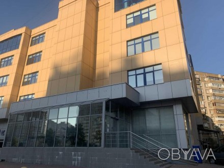 Офисы, 3750 м.кв.. Позняки. фото 1 Здаю в оренду окремо розташовану будівлю під офіс (офіси). Сучасний дизайн. Київ. Позняки. фото 1