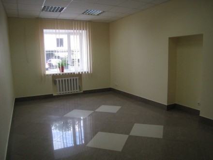 Продам помещение расположенное на 1 этаже 2 этажного здания ул.Новосельская/пер.. Центр. фото 3