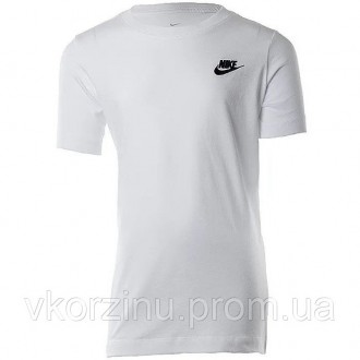Футболка детская Nike NSW TEE EMB FUTURA белая AR5254-100. Херсон. фото 1 Футболка детская Nike NSW TEE EMB FUTURA белая AR5254-100. Херсон. фото 1