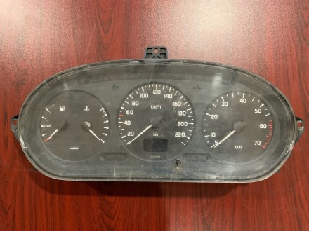 Щиток приборів Renault Megane Scenic 7700844181. Новояворівськ. фото 1 Щиток приборів Renault Megane Scenic 7700844181. Новояворівськ. фото 1
