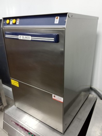 Посудомоечная / Cтаканомоечная машина Silanos S021 PS б/у
 
Полностью проверенна. . фото 3